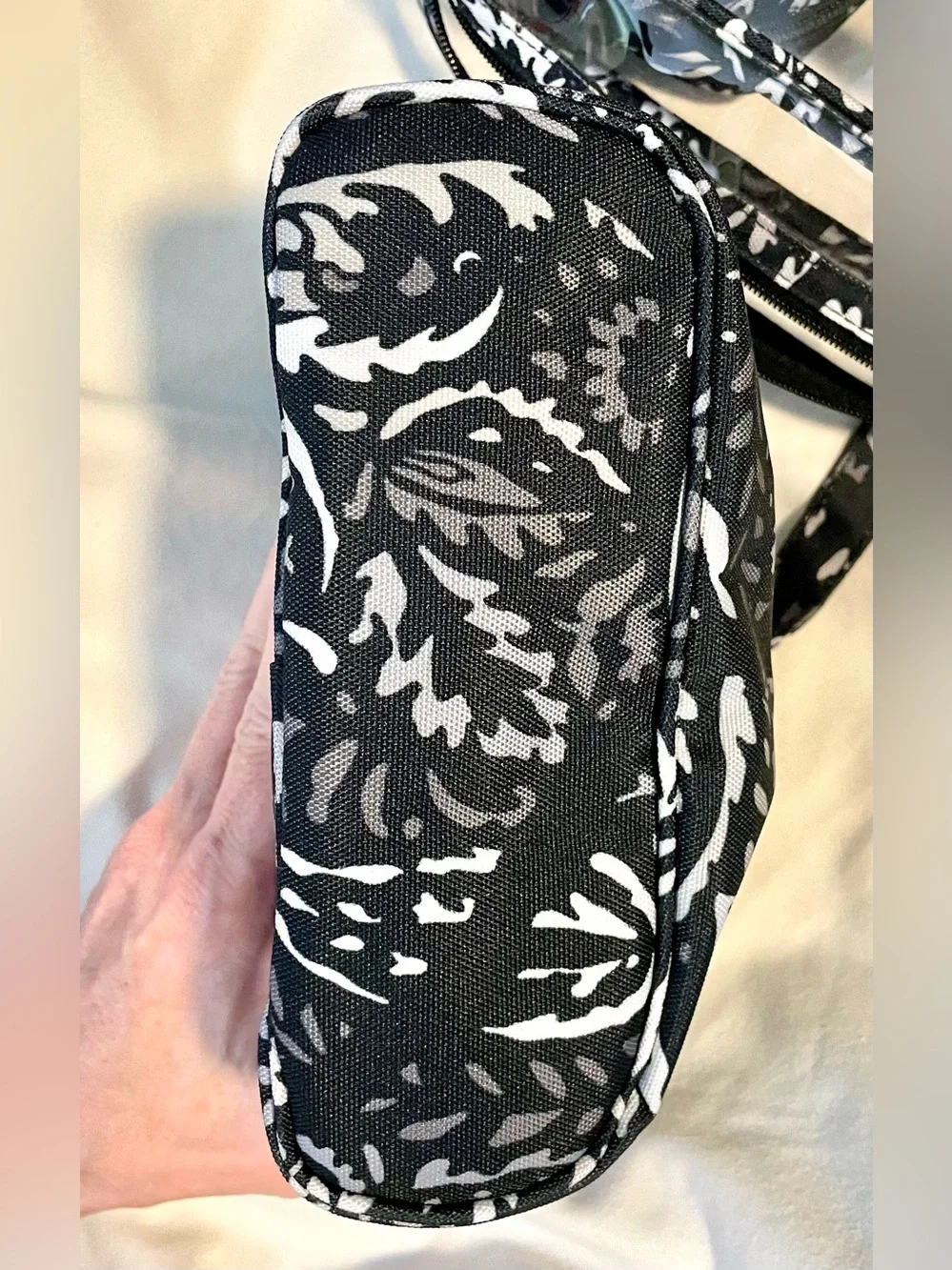 Vera Bradley 3~Piece Cosmetic Organizer - Black & White 